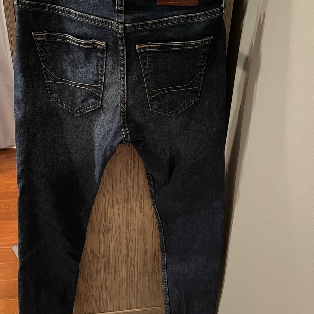 Hollister Indigo Denim Jeans - Picture 3 of 5